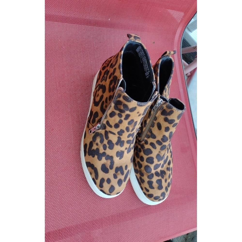 Cheetah print Time & tru Cheetah print excellent condition size 7w